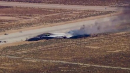 ΗΠΑ: Συνετρίβη βομβαρδιστικό B-52 στην Καλιφόρνια (Βίντεο)