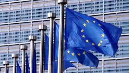 Μυστικές επαφές ΕΕ και Ρωσίας: Τι συζητήθηκε πίσω από τις κλειστές πόρτες για τον πόλεμο στην Ουκρανία