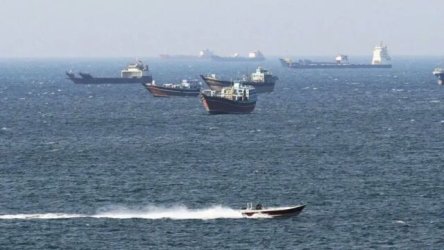 Στενά του Ορμούζ: Στο υψηλότερο σημείο η κυκλοφορία των εμπορικών πλοίων από τα μέσα του Απριλίου μετά τη συμφωνία