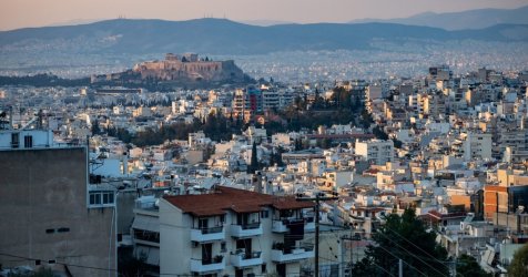 Το παράδοξο της στεγαστικής κρίσης: 1 στα 3 σπίτια είναι κενό, αλλά τα ενοίκια εκτοξεύονται – Τα 5 μέτρα