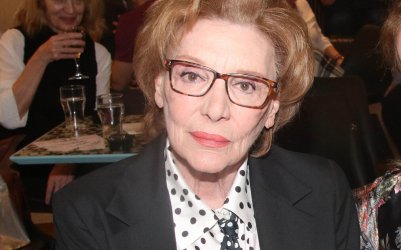 Επεισόδιο στο Αττικόν: 90χρονος επιχείρησε να μπει στο δωμάτιο της Μάρως Κοντού με μαχαίρι