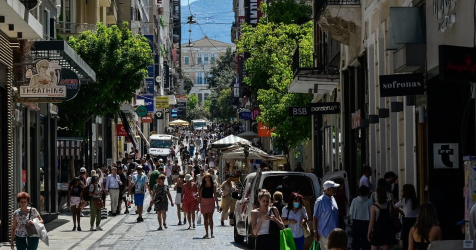 Πότε ξεκινούν οι καλοκαιρινές εκπτώσεις 2026 – Μέχρι πότε