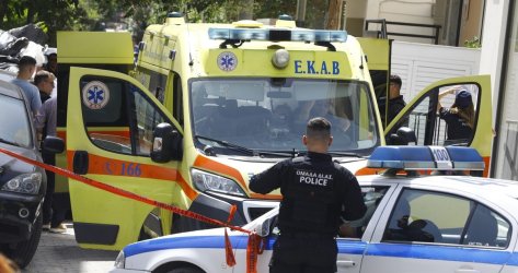 Καλλιθέα: 15χρονος το θύμα της άγριας δολοφονίας – Σύγκρουση συμμοριών ανηλίκων βλέπει η ΕΛΑΣ