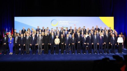 Ουκρανία: Διάσκεψη για την ανοικοδόμηση της χώρας στο Γκντανσκ – Απών ο Ζελένσκι (Βίντεο)