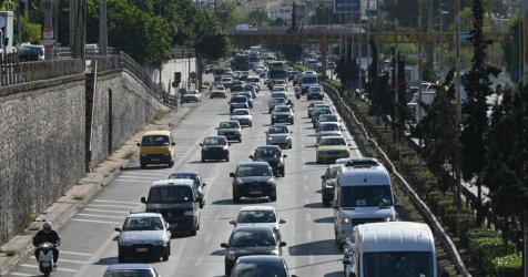 Φωτιά στον Κηφισό – Τεράστιες καθυστερήσεις προς Λαμία