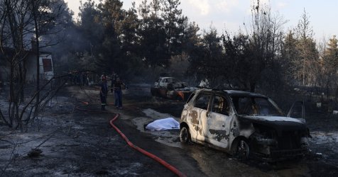 Φωτιά στο Ωραιόκαστρο: Συνεχίζονται οι έρευνες για το παιδί που αγνοείται – Μάχη με τις αναζωπυρώσεις