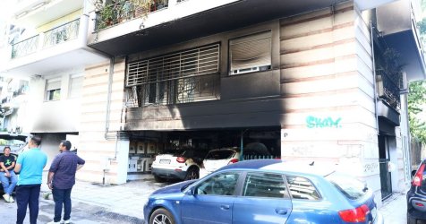 Σαρώνουν κινητά και βίντεο στις περιοχές που χτύπησαν στη Θεσσαλονίκη – «Γνωστοί» οι δράστες από το παρελθόν