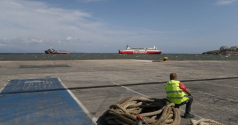 Απεργία στη Ραφήνα: «Οι προπέλες δεν θα γυρίσουν» – Οι ναυτεργάτες αγνοούν το «μπλόκο» του Πρωτοδικείου