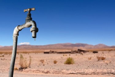 ΥΠΕΝ: Πάνω από 41 εκατ. ευρώ για 33 έργα νερού και αντιμετώπιση της λειψυδρίας