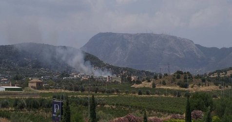 Φωτιά τώρα στα Σπάτα – Ήχησε το 112 στην Παλλήνη