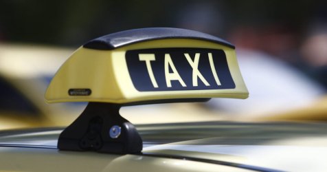 Καταγγελία για οδηγό ταξί: Από 40 ευρώ ζήτησε 80 στη μέση της διαδρομής – «Εδώ κάνω κουμάντο εγώ»