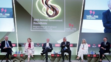 Διαφθορά και δημοκρατία: Η κρίση εμπιστοσύνης στους θεσμούς στο επίκεντρο του 30th Annual Government Roundtable