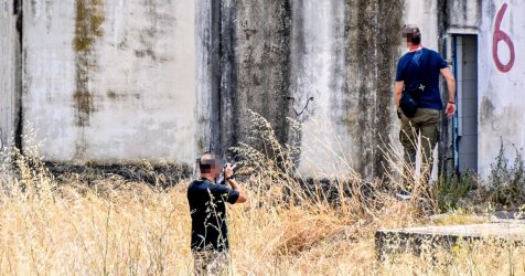 Άργος: Συγκλονίζει η μητέρα του 20χρονου – «Τον σκότωσαν, μόνο με μηχανήματα λειτουργεί το σώμα του»