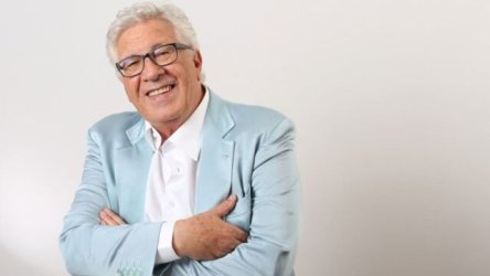 Πέθανε ο Πεπίνο Ντι Κάπρι, ο θρύλος της ιταλικής μουσικής, σε ηλικία 87 ετών