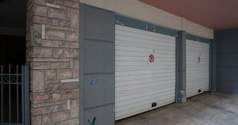 Τραγωδία στον Πειραιά: «Έκλαιγε και φώναζε το κορίτσι μου το έχασα» – Τι εξετάζουν οι Αρχές
