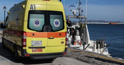 Αλόννησος: Αγωνία για 3χρονο αγόρι που έπεσε με το κεφάλι από μπαλκόνι