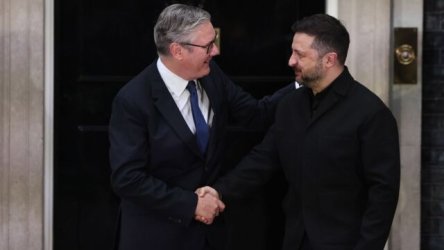 Στο Κίεβο μεταβαίνει ο Κιρ Στάρμερ – Θα έχει συνομιλίες με τον Ζελένσκι για τον εξοπλισμό της Ουκρανίας