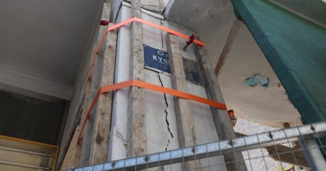 Κυψέλη: «Χειρότερο από σεισμό το φαινόμενο με τις ρωγμές από τον μετροπόντικα» – Φόβος για τα μπαζωμένα ρέματα