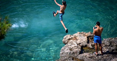 «Μίνι καύσωνας» με τα πρώτα 40άρια – Πότε αλλάζει το σκηνικό του καιρού