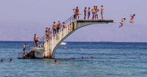 Η «ύπουλη» μέρα του καύσωνα: Πάμε για 43άρια και μετά ισχυρές καταιγίδες