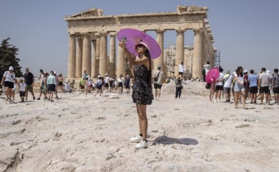 Έκτακτο δελτίο της ΕΜΥ για τον καύσωνα: Πού θα έχουμε 43άρια – Τι ισχύει για την Αττική
