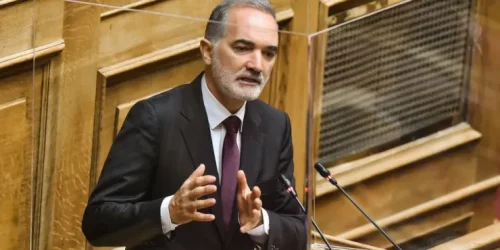 Βουλή: Ήρθη η ασυλία του Μάριου Σαλμά μετά από μήνυση του Άδωνι Γεωργιάδη