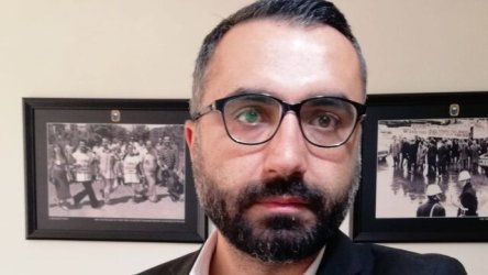 Τουρκία: Συνελήφθη εκ νέου ο δημοσιογράφος της Deutsche Welle Αλιτζάν Ουλουντάγ
