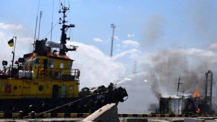 Ρωσία: Χτύπησε λιμενικές εγκαταστάσεις και πλοία στην Οδησσό μετά τα ουκρανικά πλήγματα (Βίντεο)