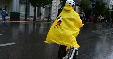 Έρχονται καταιγίδες στην Αθήνα: Τι ώρα θα βρέξει σήμερα