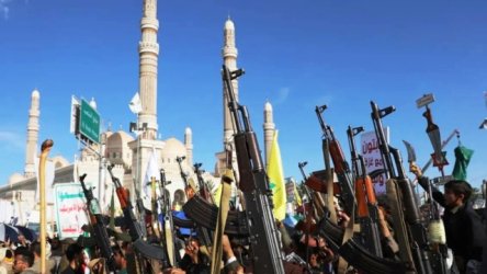 Χούθι: Κλιμακώνεται η σύγκρουση στην Υεμένη – Επιθέσεις της κυβέρνησης και νέα πλήγματα κατά της Aramco