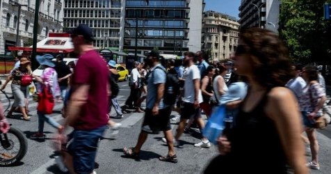 Η Ελλάδα πέρασε το «stress test» για το δημόσιο χρέος – Μείωση την επόμενη 10ετία