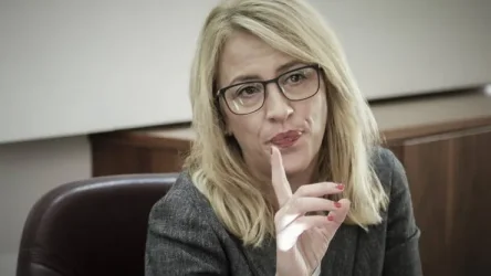 Δούρου: “Σχέδιο” – ανακύκλωση της αποτυχίας και της κατασπατάλησης