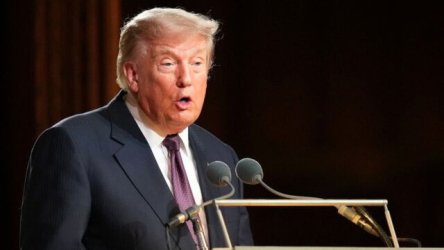 Νέες απειλές Τραμπ προς Ιράν: “Θα τους χτυπήσουμε σκληρά, θα φάνε άγριο ξύλο” (Βίντεο)
