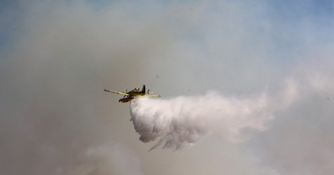 Πυρκαγιά στο Ρέθυμνο: Δορυφορική εικόνα καταγράφει την πορεία του καπνού