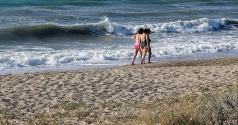Έρχεται εκρηκτικό «κοκτέιλ» με 40άρια και μελτέμια – Η νέα πρόγνωση καιρού