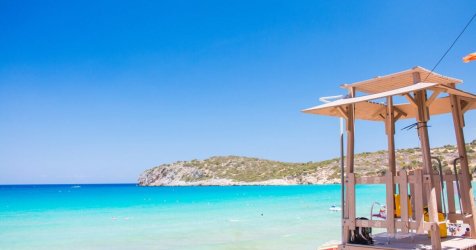Σαμοθράκη: Ηρωική επέμβαση 21χρονου ναυαγοσώστη – Έσωσε τουρίστρια που κινδύνευσε να πνιγεί