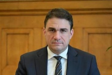 Τσουκαλάς: Η κυβέρνηση απέτυχε να αξιοποιήσει κονδύλια 800 εκατ. ευρώ για την ενεργειακή ανθεκτικότητα