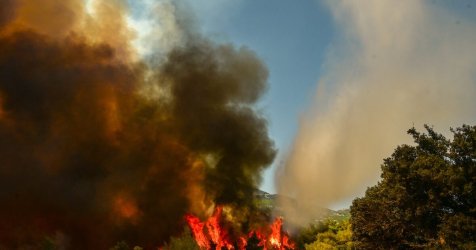 Red Code για φωτιές την Κυριακή: «Hot-Dry-Windy» 48ωρο με ζέστη, ξηρασία και ισχυρούς ανέμους