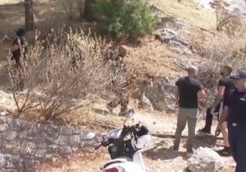 Λυκαβηττός: Μυστήριο με την σορό γυναίκας από την Κυψέλη που εντοπίστηκε σε σπηλιά