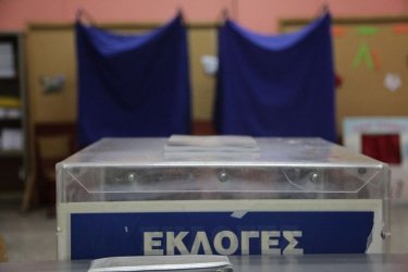 Οι κρυφές δημοσκοπήσεις του Αυγούστου