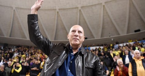 Ο Γκάλης στο πλευρό της Ιτόγια μετά τη ρατσιστική επίθεση: «Στηρίζουμε τα παιδιά που ιδρώνουν τα γαλανόλευκα»