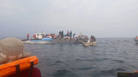 Ζιμπάμπουε: Στους 68 οι νεκροί από την ανατροπή επιβατηγού πλοίου σε λίμνη την περασμένη Τρίτη