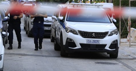 Γυναικοκτονία στη Νέα Σμύρνη: Στο μικροσκόπιο η σχέση του άνδρα με την 45χρονη – Τι ερευνούν οι Αρχές