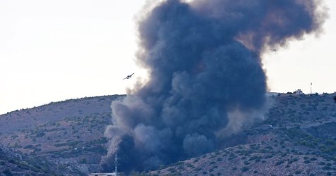 Σε πύρινο κλοιό η χώρα: Διπλό μέτωπο στη Βοιωτία – Η εικόνα σε Σαλαμίνα και Ηράκλειο