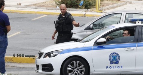 «Μου είπε έρχομαι να σε σκοτώσω» – Η 19χρονη που μαχαίρωσε ο πρώην σύντροφός της μιλά στο iEidiseis