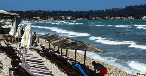 Από τα 40άρια στα θυελλώδη μελτέμια: Προειδοποίηση για ισχυρές κακοκαιρίες το Φθινόπωρο