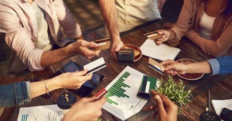 «Στείλε μου με IRIS»: Πότε πρέπει να μπει όριο στο μοίρασμα του λογαριασμού