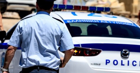 «Πόλεμος» μεταξύ της ΕΛ.ΑΣ. και της ΕΛ.ΑΣ. του Αλέξη Τσίπρα για την Greek Mafia – Σήκωσε το γάντι ο Χρυσοχοΐδης