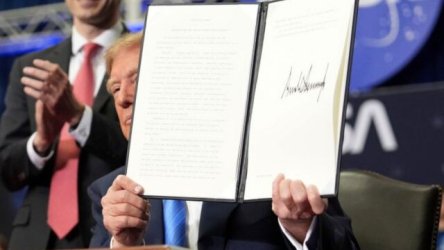 ΗΠΑ: Ο Τραμπ υπέγραψε διάταγμα για τη δημιουργία Εθνικής Διαστημικής Ακαδημίας