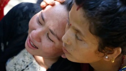 Νεπάλ: Τουλάχιστον 626 νεκροί και 2.478 αγνοούμενοι από τις καταστροφικές πλημμύρες – Σοκάρει το βίντεο ντοκουμέντο από την κατάρρευση του παγετώνα (Βίντεο)